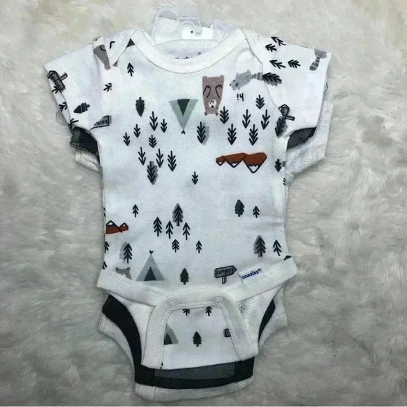 Gerber 3 Pack  Onesies New With Tags Size Preemie - Picture 9 of 16